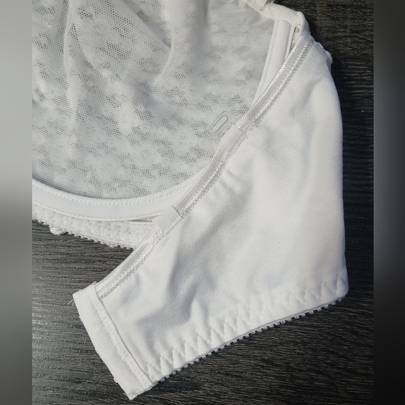 Olga Strapless Underwire Stretch Lace Bra 38D - Picture 16 of 16